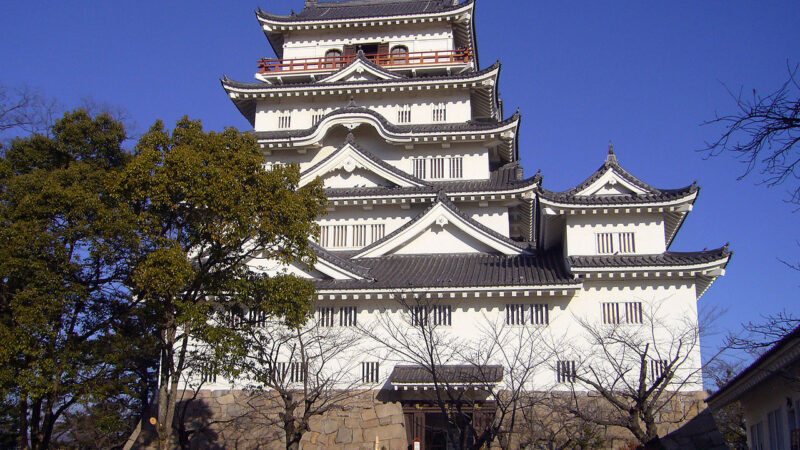 일본 히로시마현 후쿠야마시 후쿠야마성 천수와 성곽 풍경