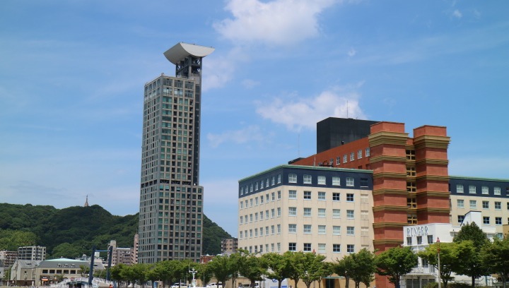 일본 후쿠오카현 기타큐슈 모지코 레트로 하이마트 타워와 해협 플라자 일대