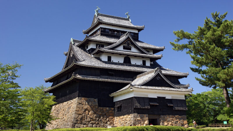 일본 시마네현 마쓰에시 마쓰에성 천수와 성곽 풍경