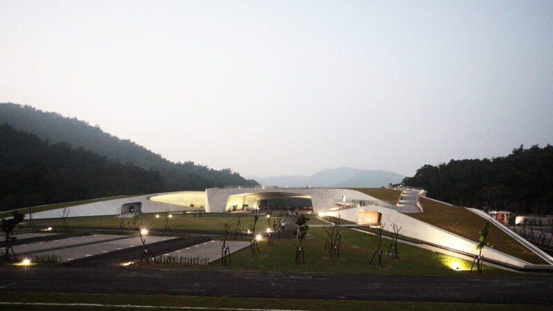 난터우 일월담 샹산 비지터센터 외관