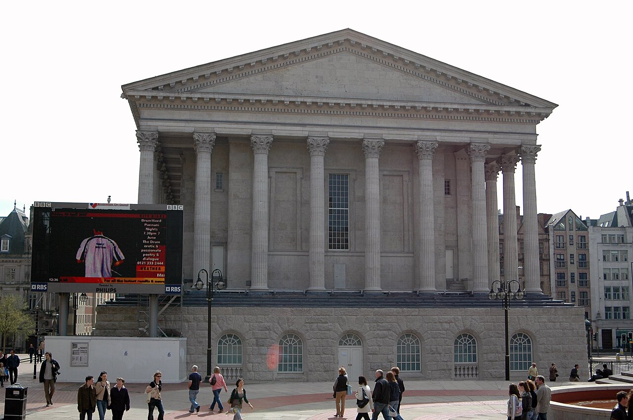 영국 버밍엄 빅토리아 스퀘어의 Birmingham Town Hall