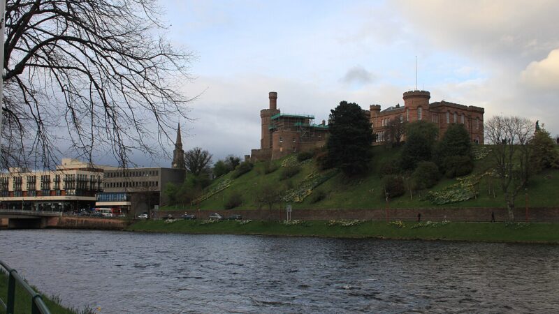 스코틀랜드 인버네스의 Inverness Castle과 River Ness 전경