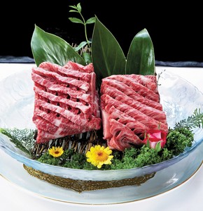 벽제갈비 공식 메뉴의 설화생갈비 한 접시